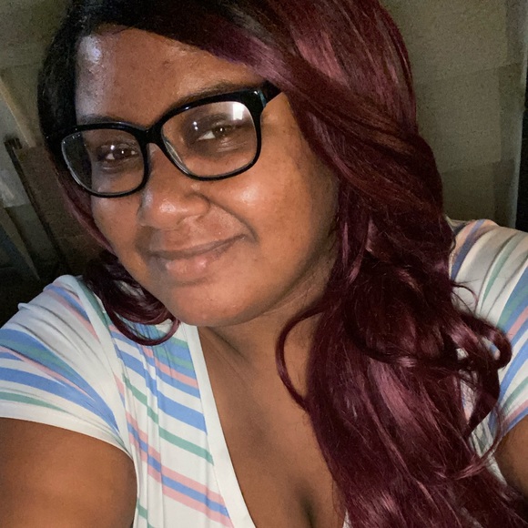 Meet your Posher, Carrington - Picture 4 of 4